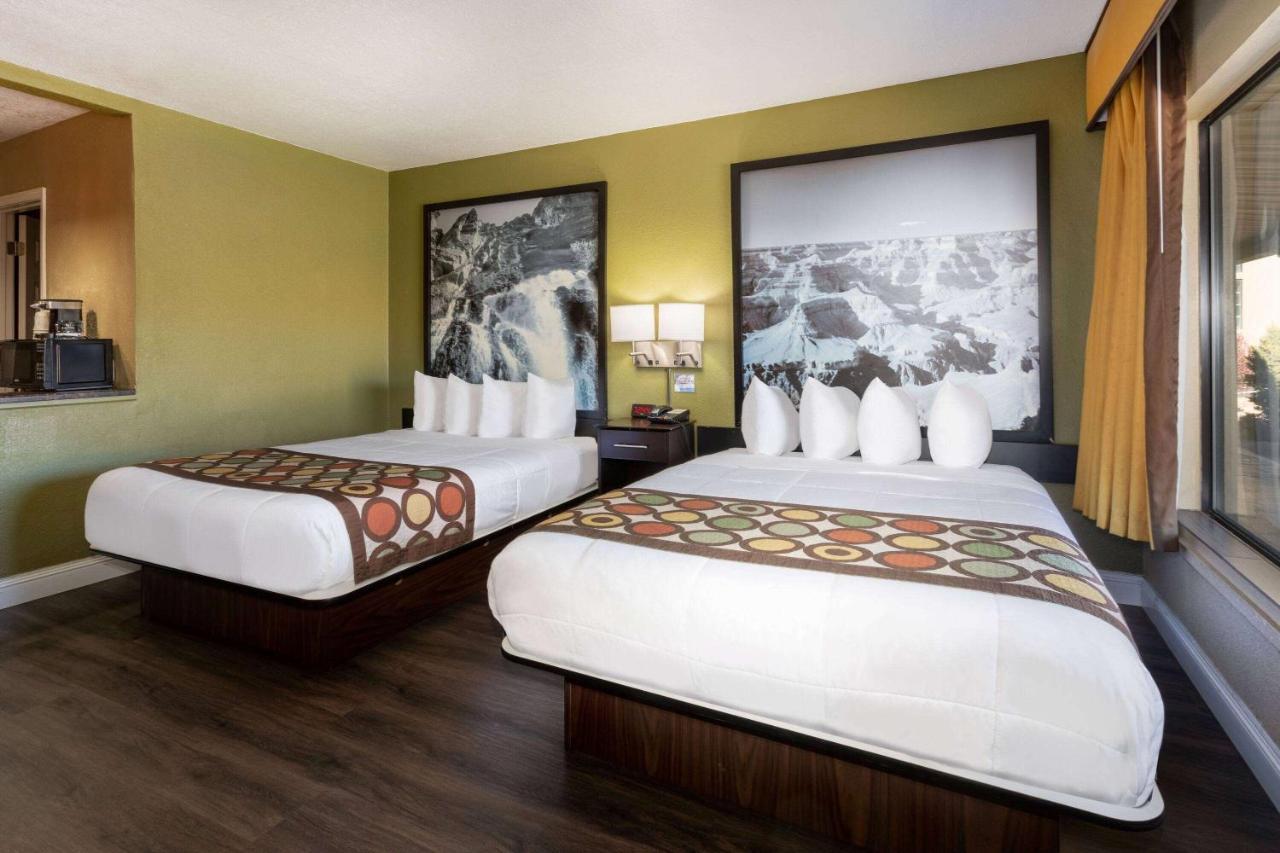Super 8 By Wyndham Nau/downtown Conference Center Flagstaff